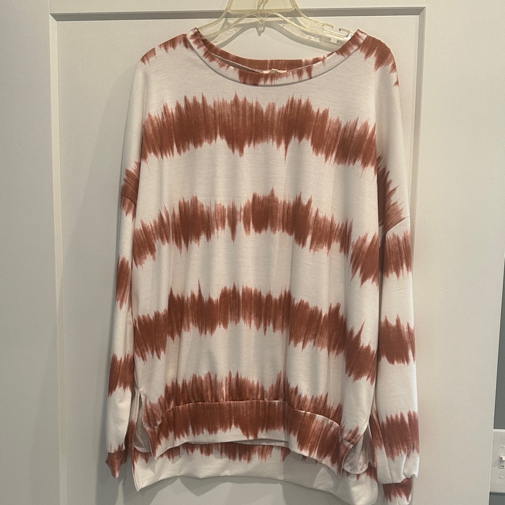 Women's Tie-Dye Long Sleeve Top - Brown and White